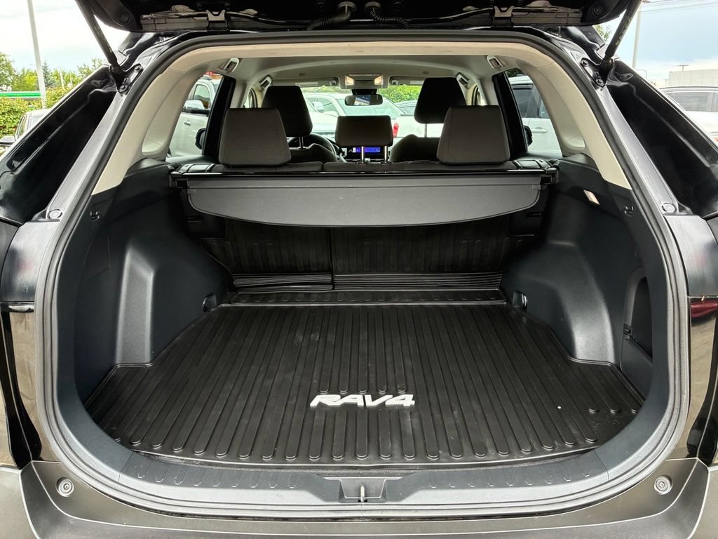 Used 2025 Black Toyota XLE image 29