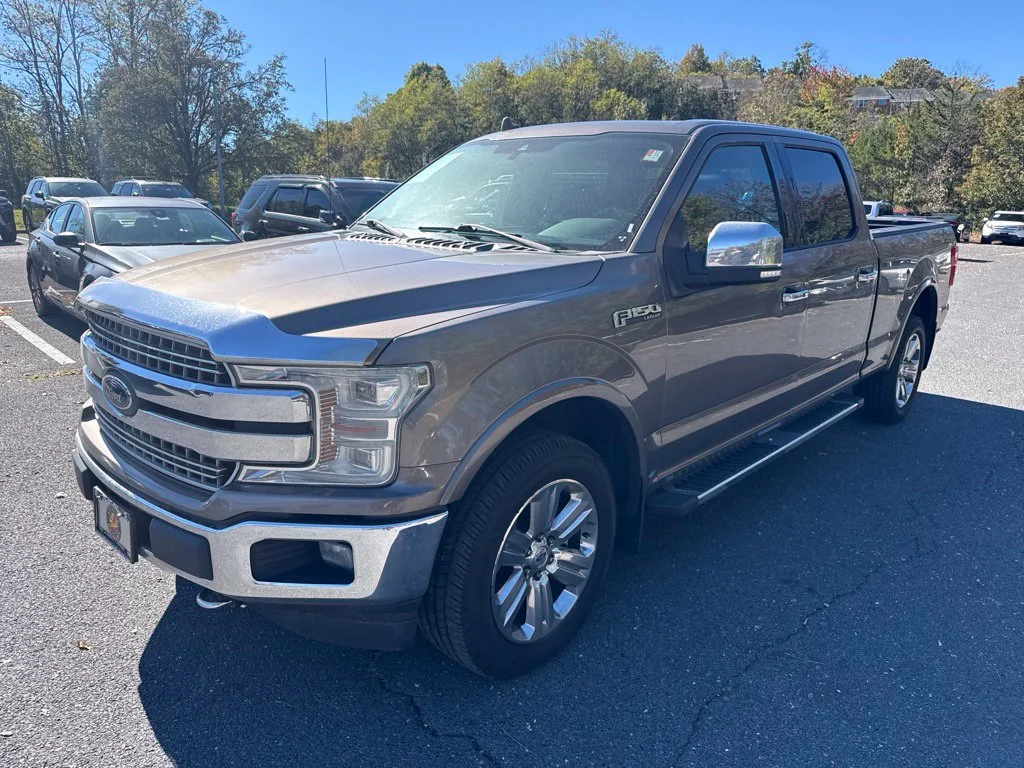 Used 2018 Gray Ford Lariat image 2