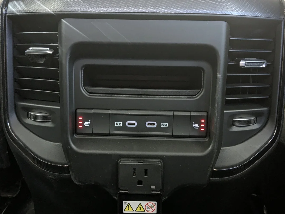 New 2026 Blue RAM Rebel - - 6.7L HO Diesel - Level 1 Pkg w/ Vent Seats - 5th Wheel/Gooseneck Prep & More! image 29