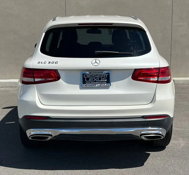 Used 2016 White Mercedes-Benz GLC 300 image 8