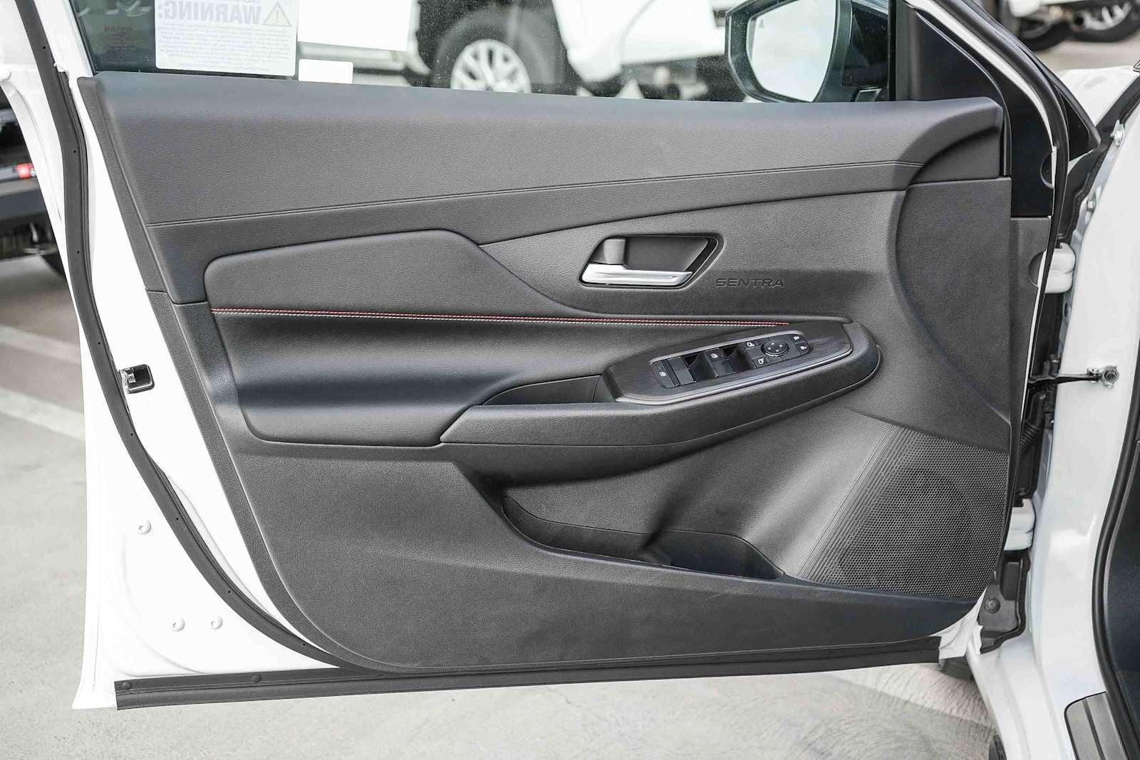 New 2027 Energetic Ember / Super Black Two-tone Nissan SR image 23
