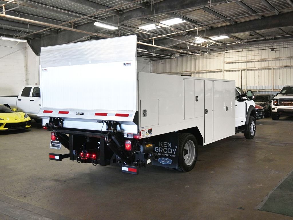 2025 Ford F-550 Super Duty Chassis Cab XL - Photo 8