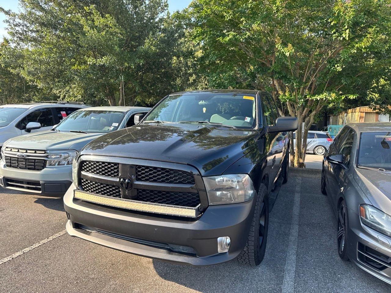 2019 RAM 1500 Classic Express 4x4 Quad Cab 6'4's photo