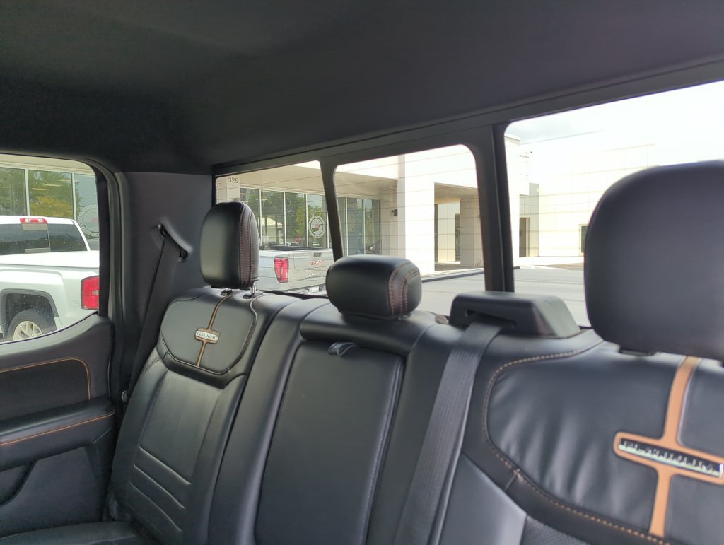 Used 2021 White Ford Platinum image 28