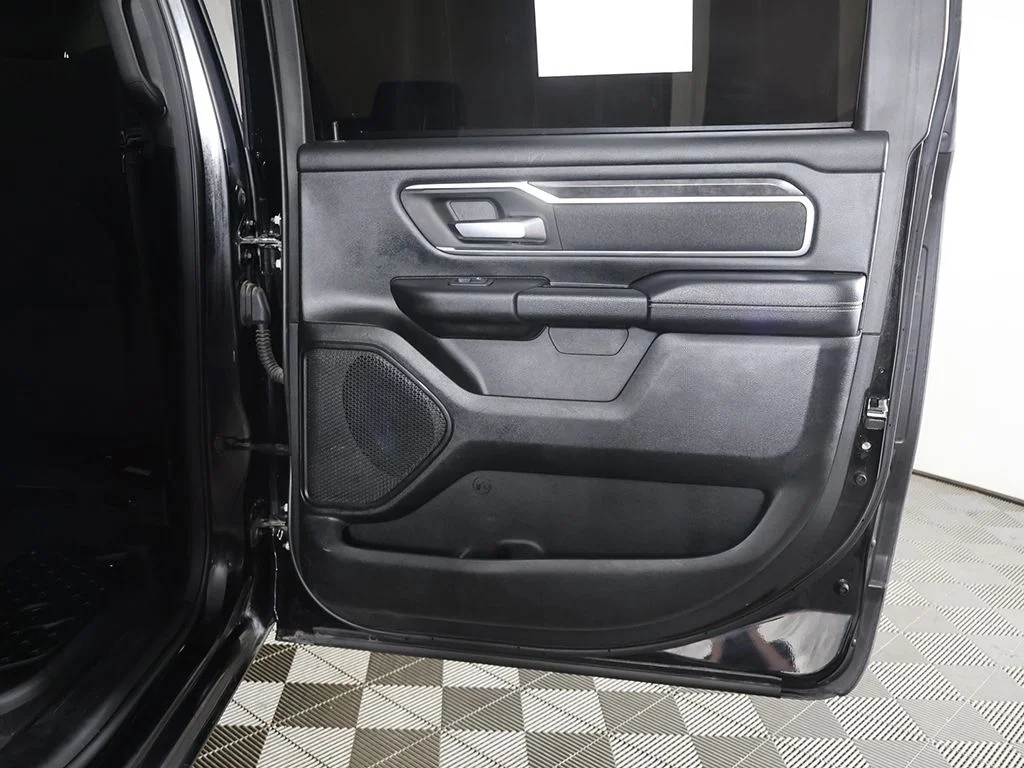 Used 2019 Black Ram Big Horn/Lone Star image 19