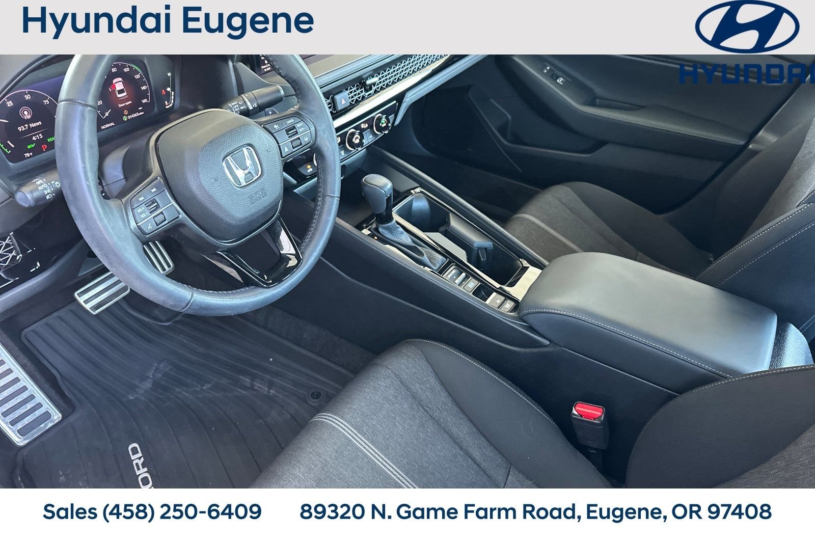 Used 2023  Honda Sport image 11