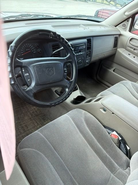 Used 2003 Gold Dodge SLT image 10