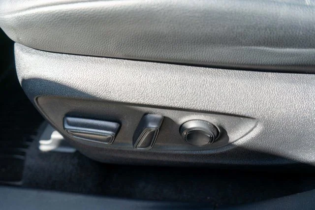 Used 2022 Gray Toyota XLE image 22