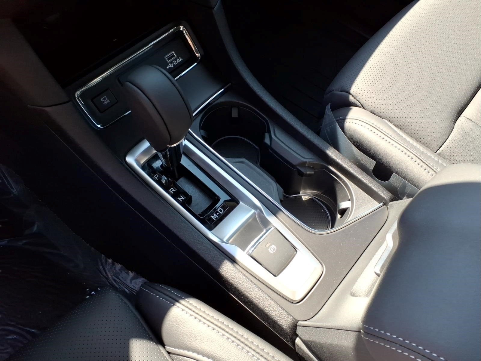 New 2026 SAPPHIRE BLUE PEARL Subaru Limited 7-Passenger image 12