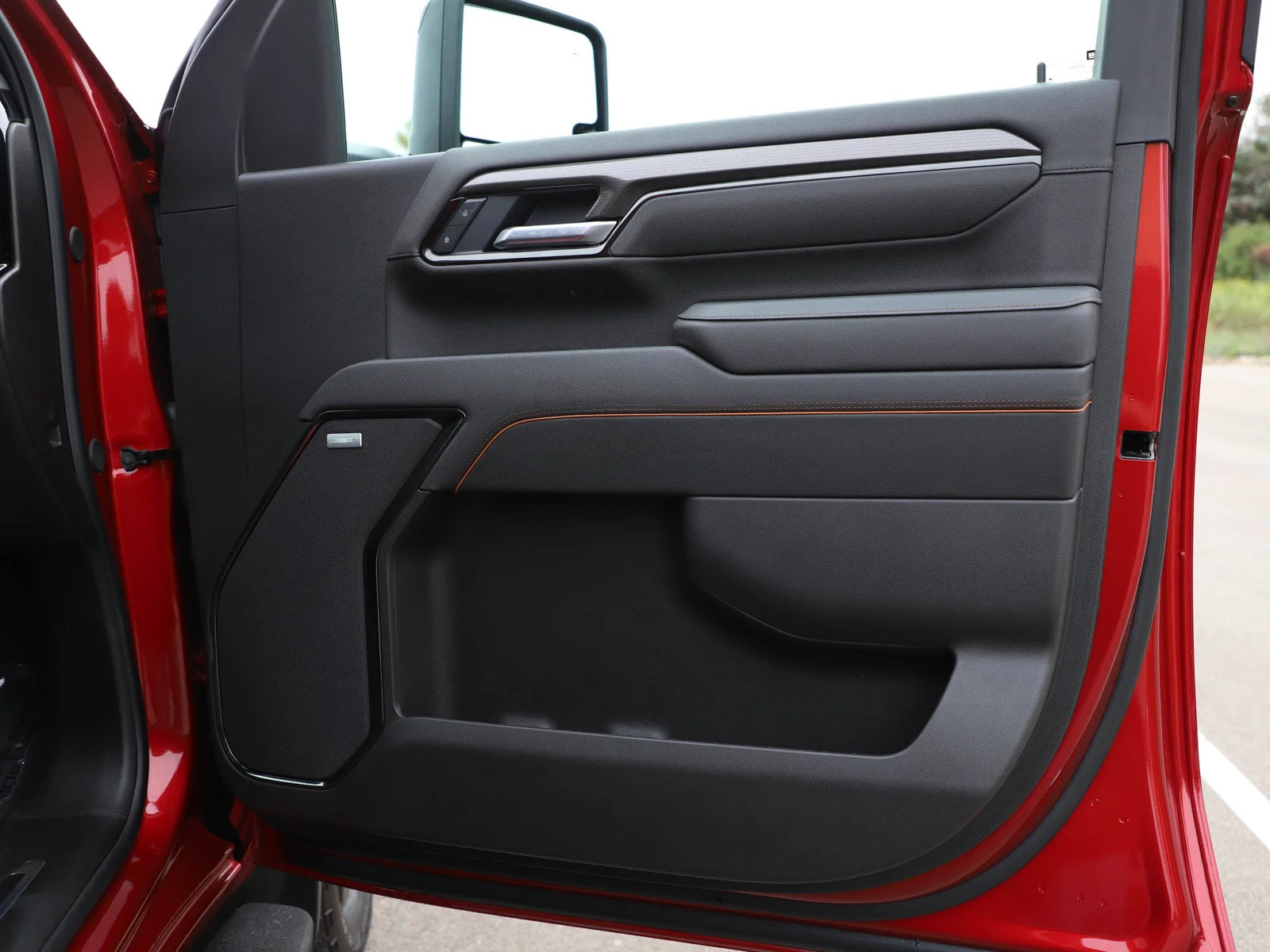 Used 2026 Volcanic Red Tintcoat GMC AT4 image 9