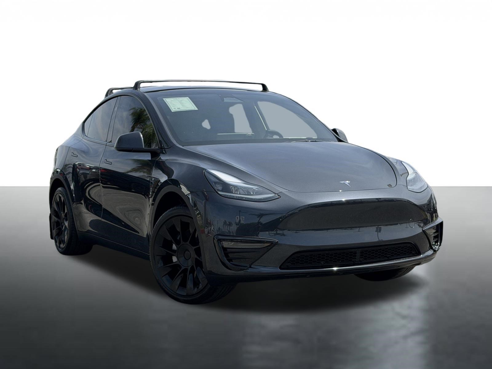 2024 Tesla Model Y Long Range Rear Wheel Drive's photo