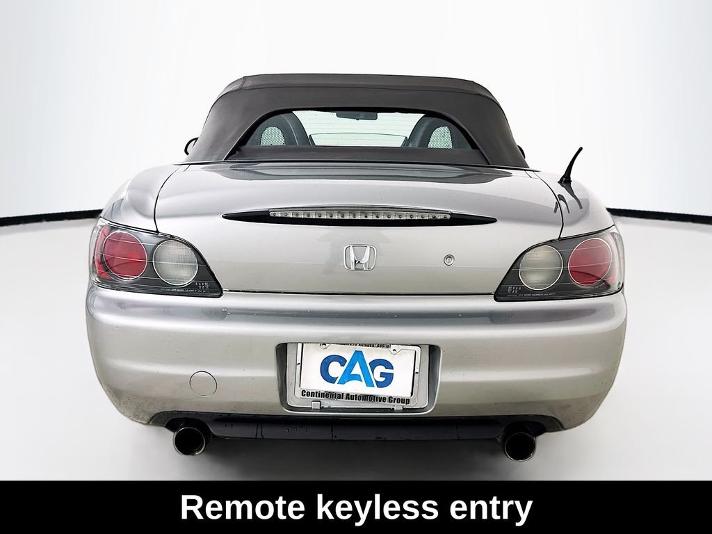 Used 2003 Silver Honda Base image 6