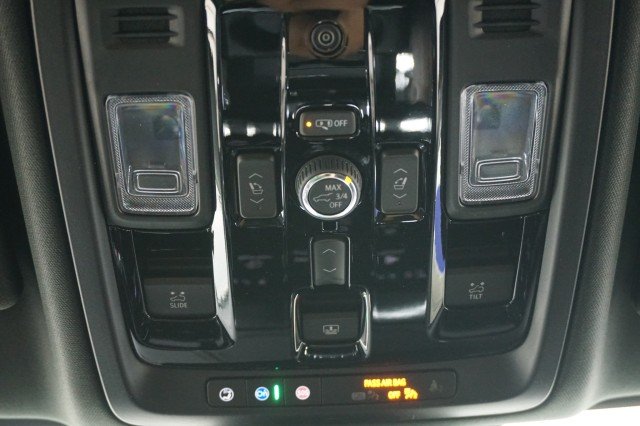 2026 GMC Yukon XL Denali - Photo 33