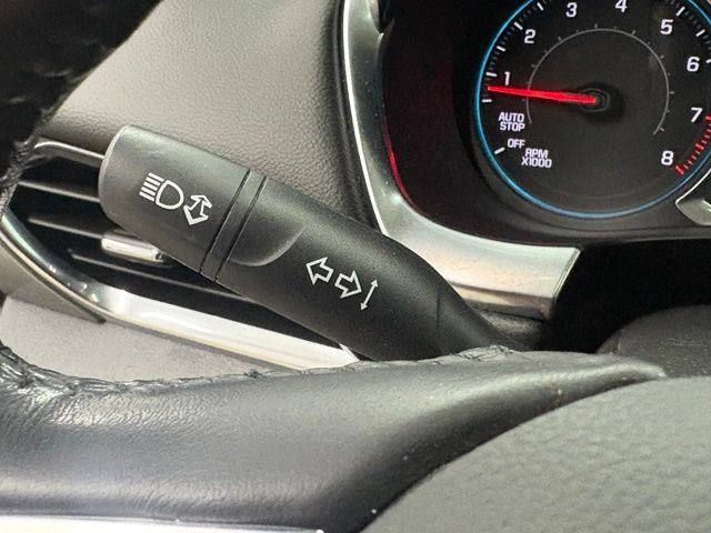 Used 2018 White Chevrolet LT image 20