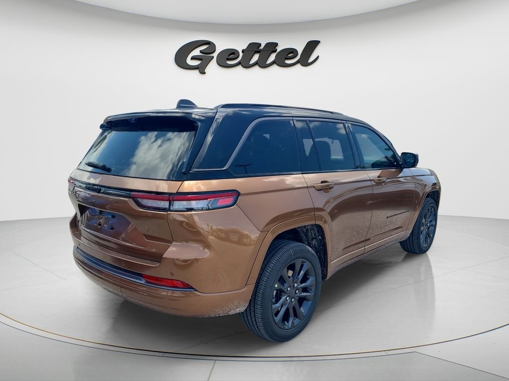 New 2026 Copper Shino Metallic Clear-Coat Exterior Paint Jeep Limited Reserve image 5