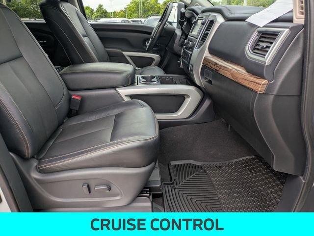 Used 2017 White Nissan SL image 23