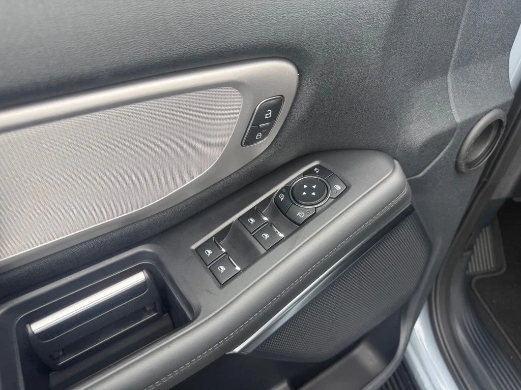 New 2026 Glacier Gray Metallic Tri-Coat Ford Active image 13
