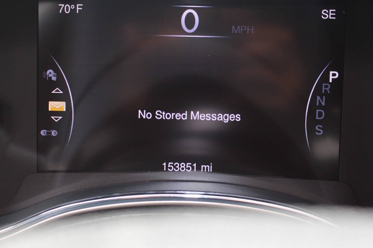 Used 2015 Bright White Clear Coat Jeep Limited 4x4 4dr SUV image 15
