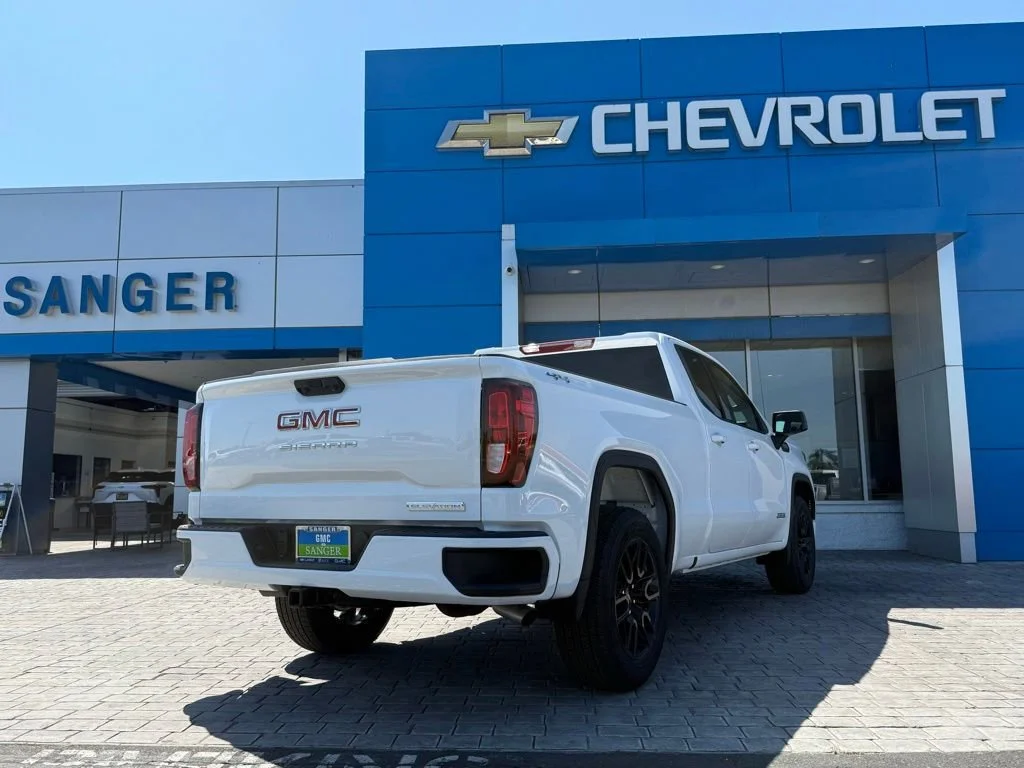 New 2026 Summit White GMC Elevation image 5