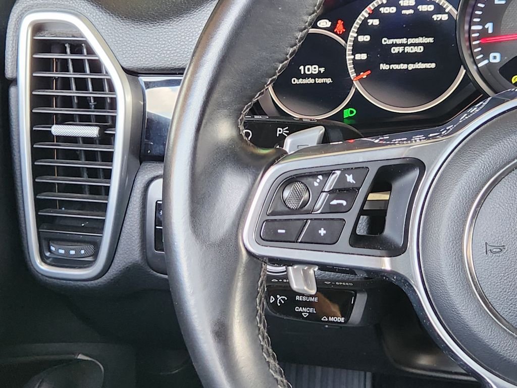 Used 2019 Quartzite Metallic Porsche Base image 29