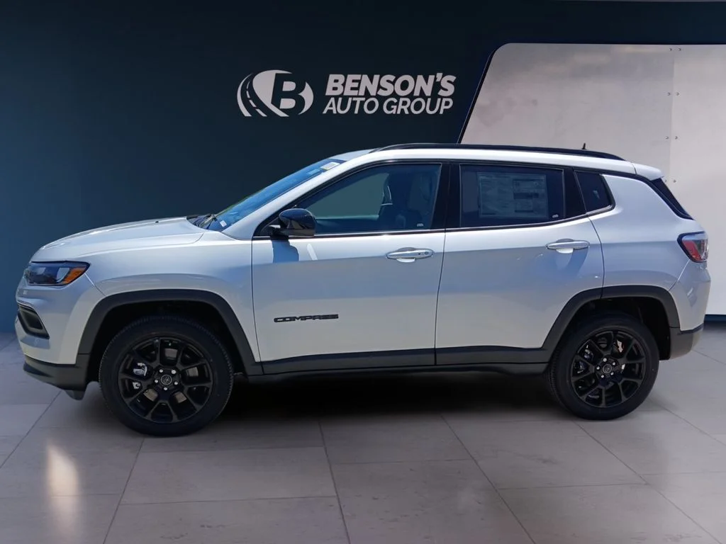 New 2026 Silver Jeep Latitude image 2