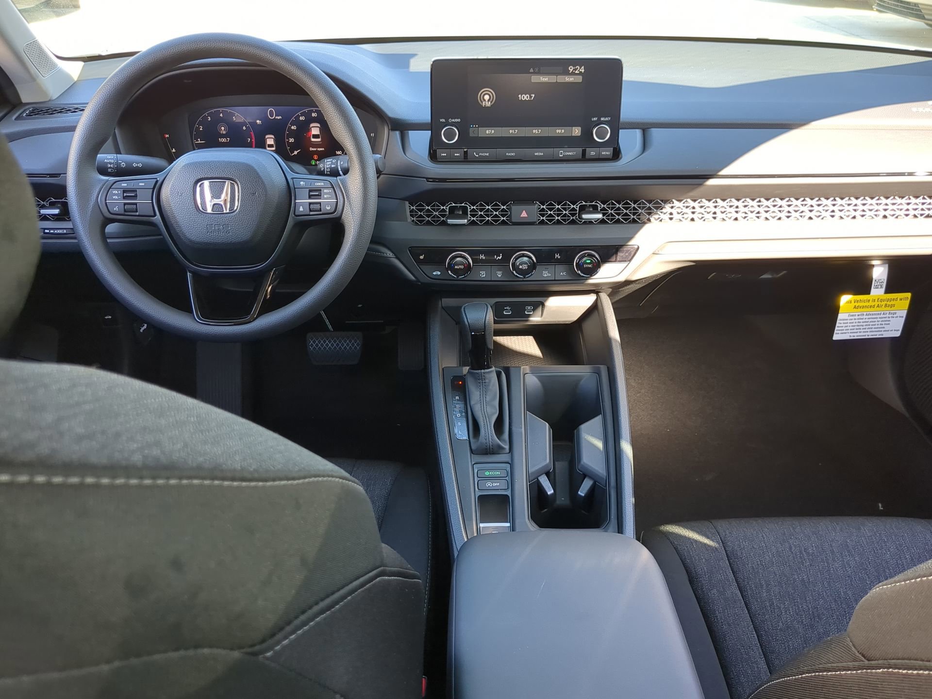2025 Honda Accord SE - Photo 16