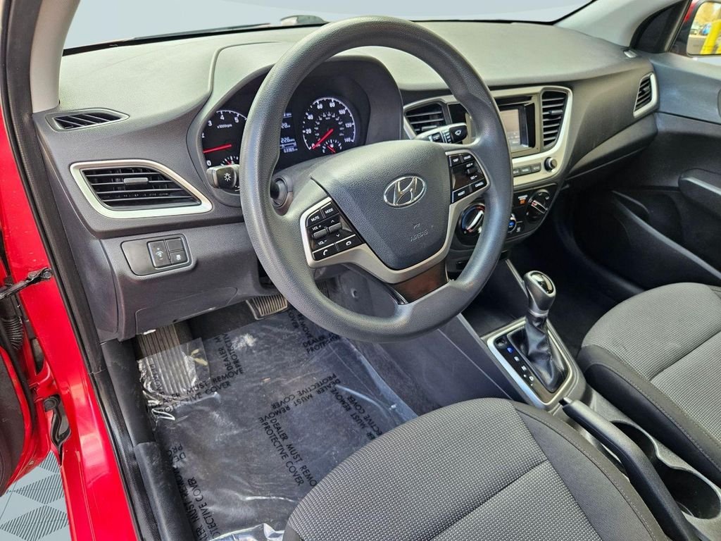 Used 2021 Pomegranate Red Metallic Hyundai SE image 12