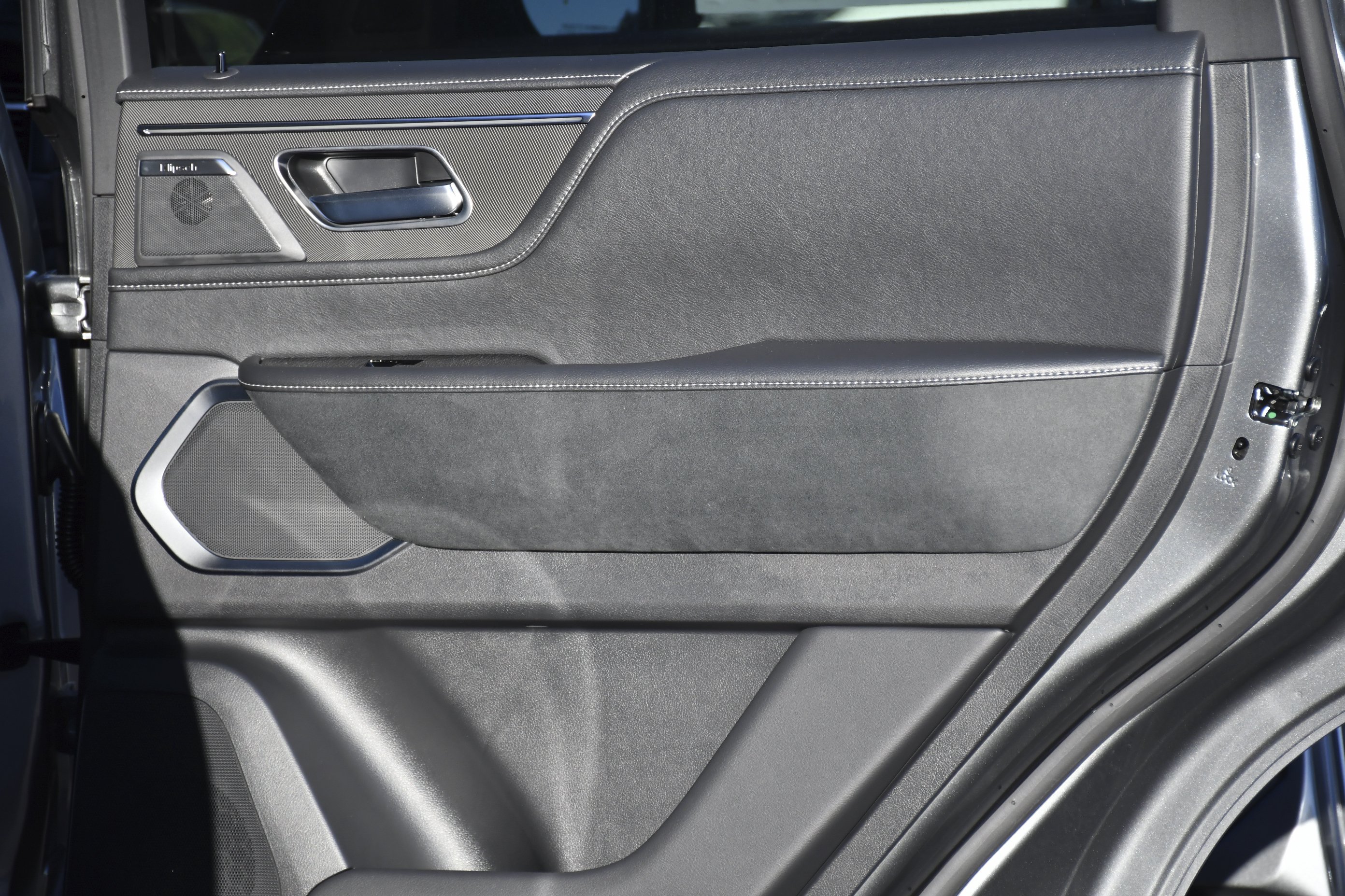 New 2027 DYNAMIC METAL INFINITI Luxe 2WD image 26