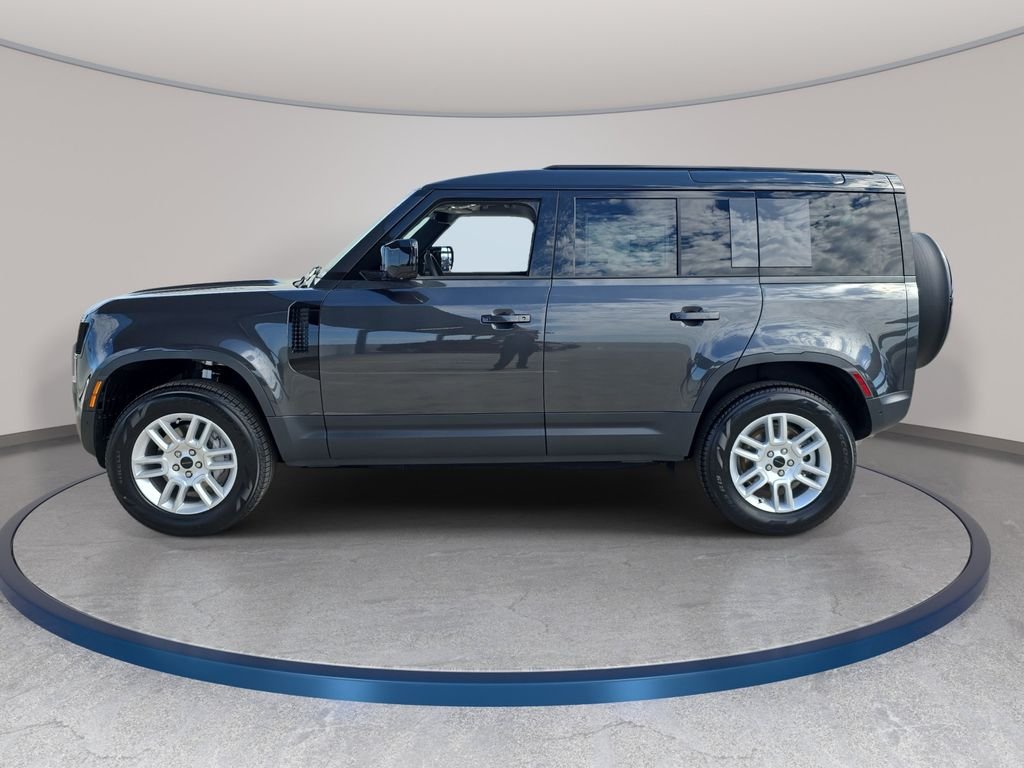New 2026 Carpathian Grey Land Rover S image 8