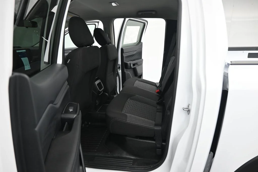 New 2026 Oxford White Ford XL image 16