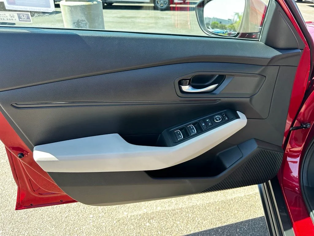Used 2023 Red Honda LX image 24