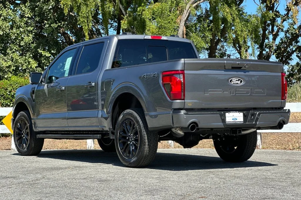 New 2026 Gray Metallic Ford XLT image 6