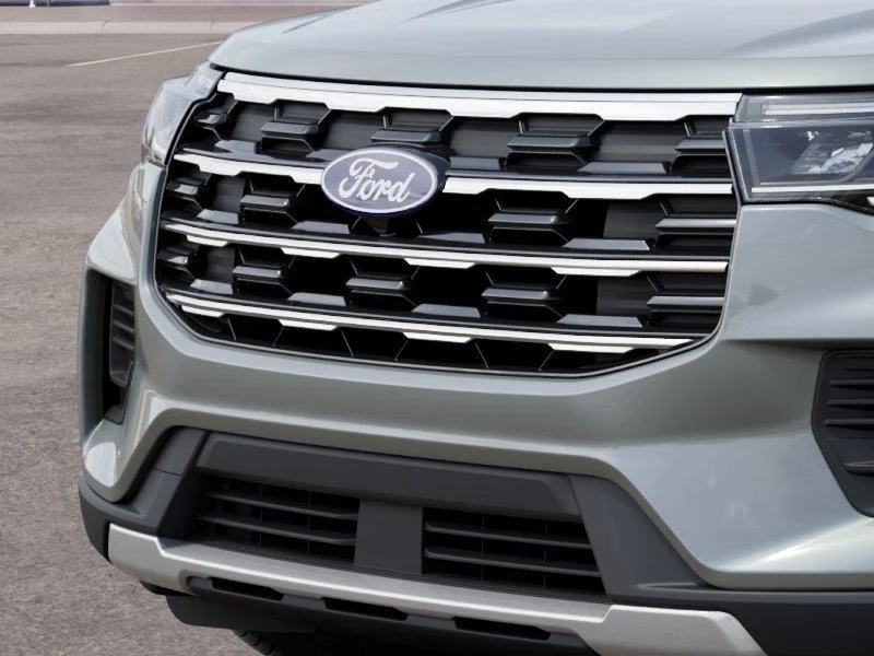 New 2027 Avalanche Gray Ford Active image 17