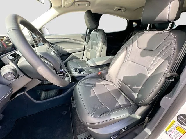 New 2026 White Metallic Ford Premium image 15