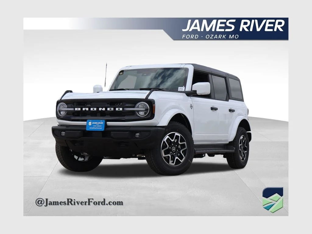2026 Ford Bronco Outer Banks 4x4's photo