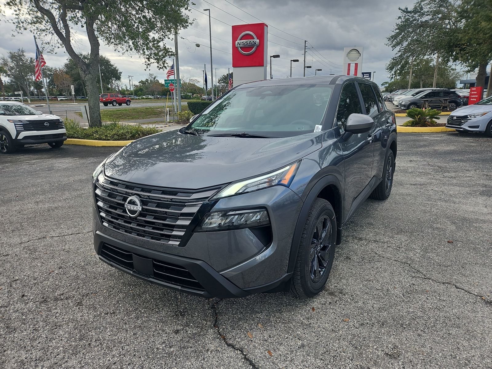 New 2026 Nissan Rogue SV 4D Sport Utility
