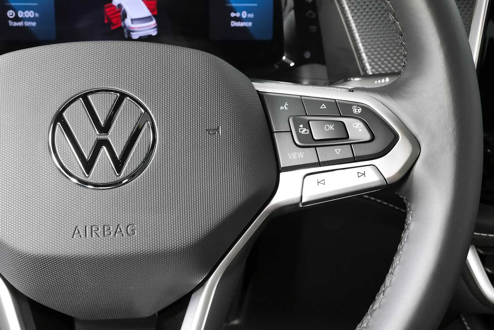 New 2026 Opal White Pearl Volkswagen 2.0T SEL Premium R-Line image 13