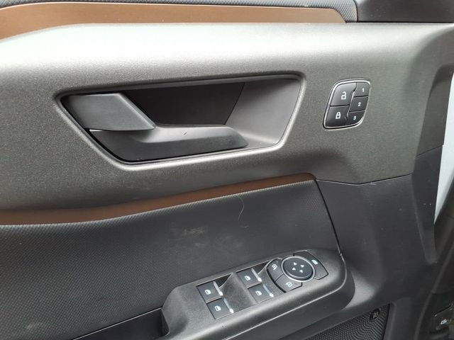 New 2026 Space White Metallic Ford Outer Banks image 24