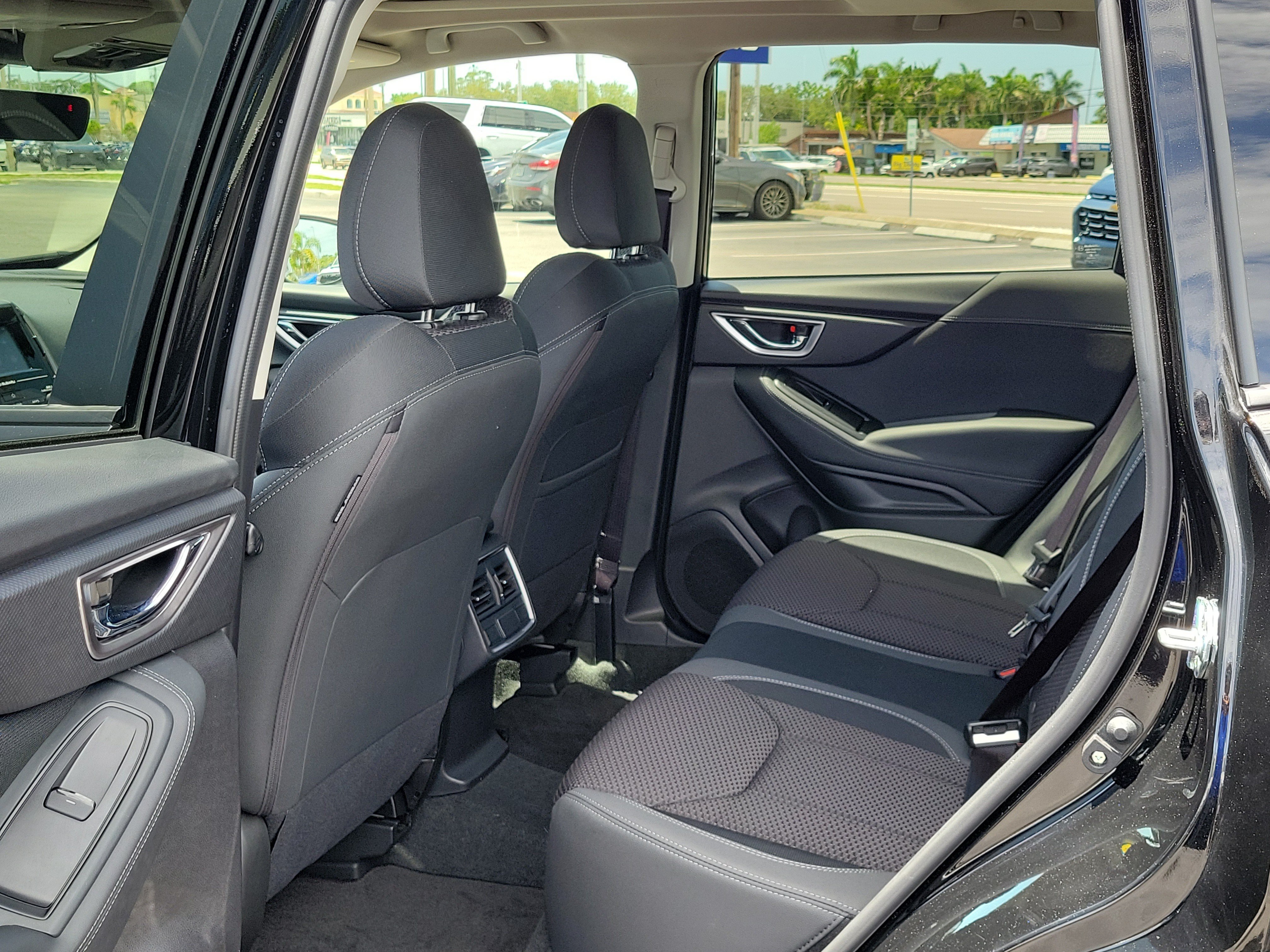Used 2024 Crystal Black Silica Subaru Premium image 14
