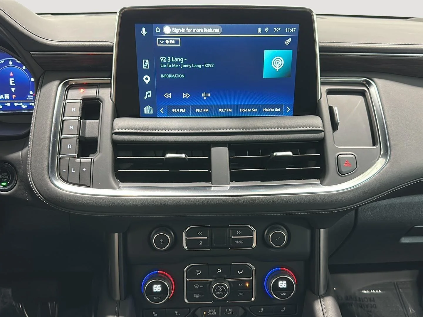 Used 2023 BLACK Chevrolet LT image 12
