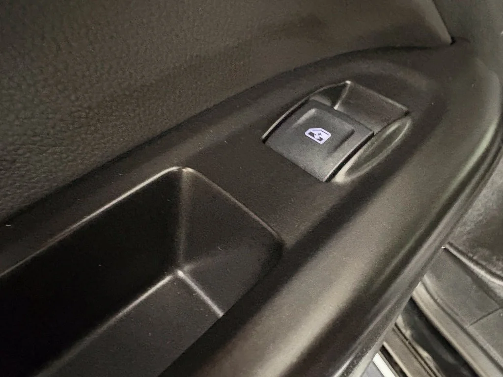 Used 2022 Black Chevrolet LT image 40