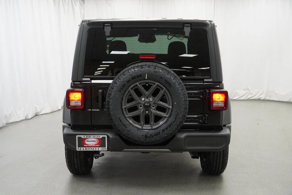 New 2026 Black Clear-Coat Exterior Paint Jeep Sport S image 10