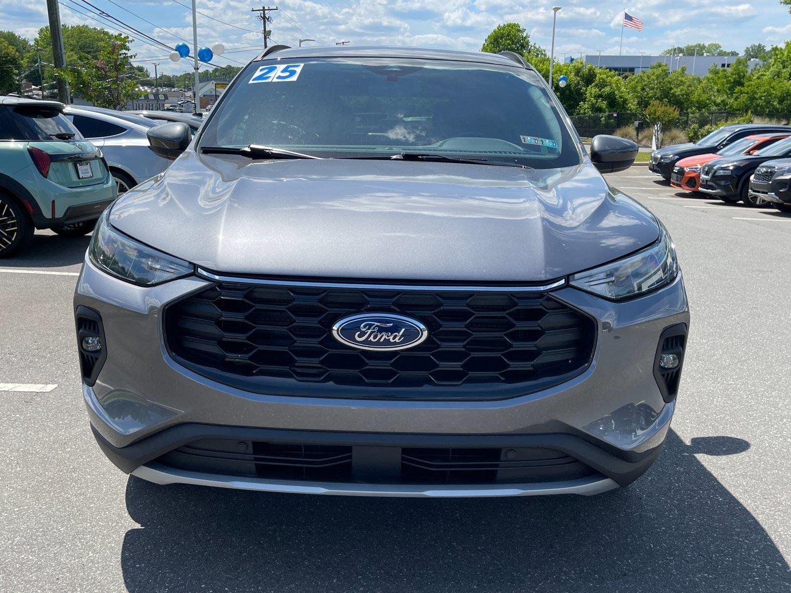Used 2025 Carbonized Gray Ford ST-Line Select image 8