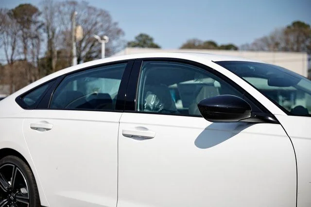 New 2026 Platinum White Pearl Honda SE image 17