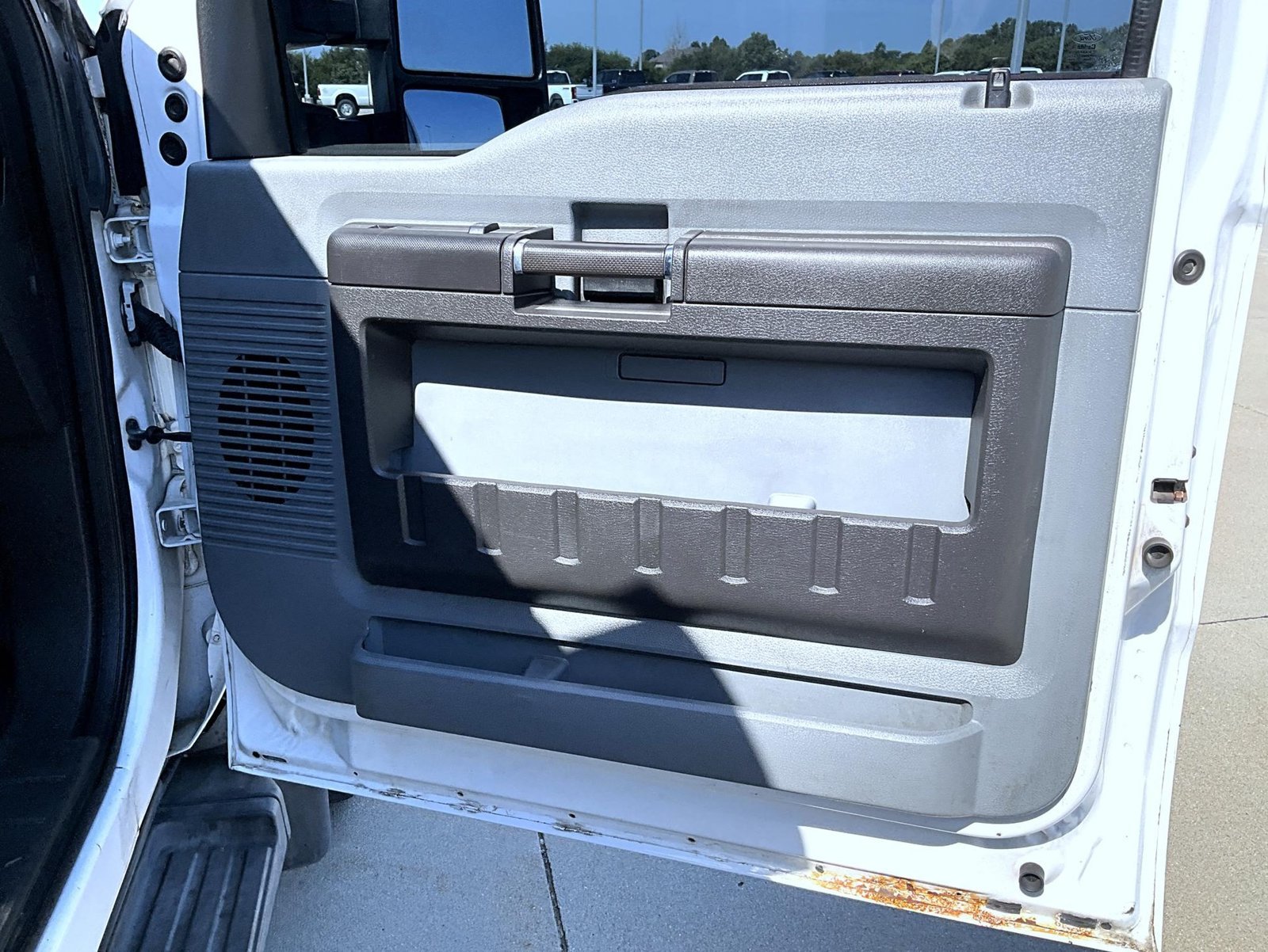 Used 2012 White Ford XL image 16