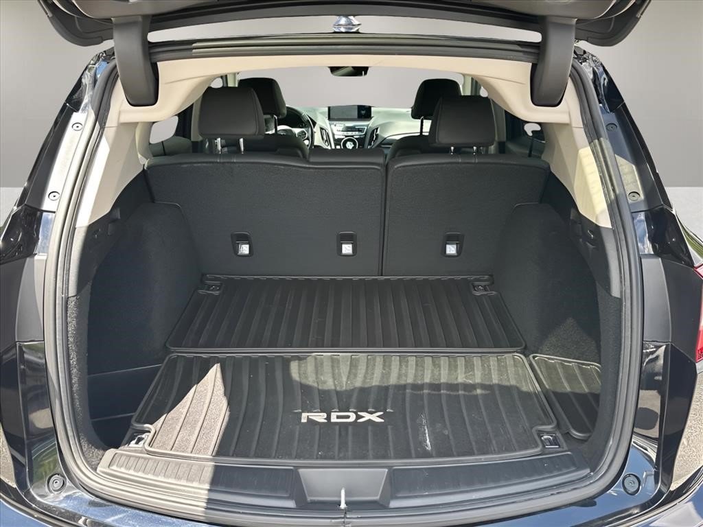 Used 2021  Acura w/Technology Package image 32
