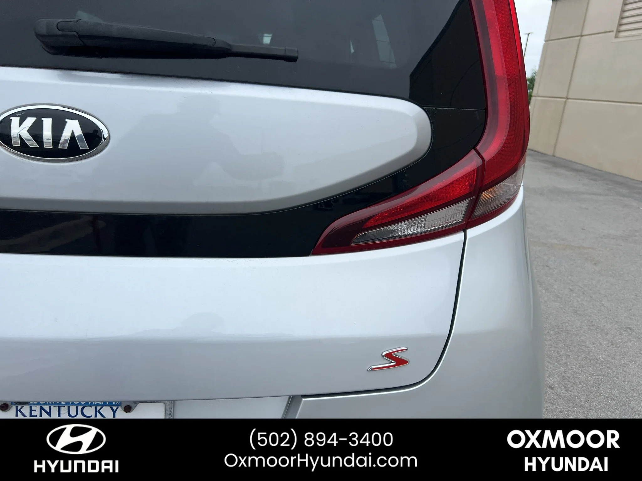 Used 2020 Sparkling Silver Kia S image 17
