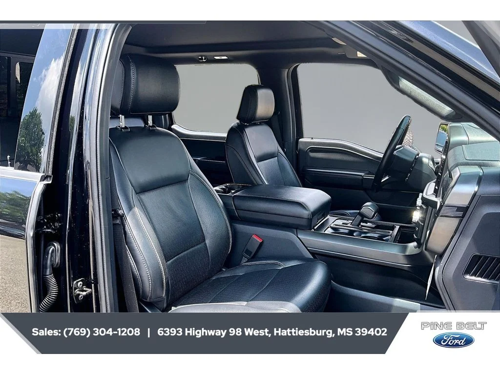 Used 2024 Agate Black Metallic Ford LARIAT image 6