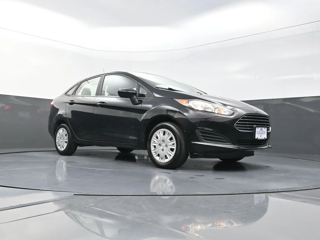 Used 2019 Black Ford S image 22