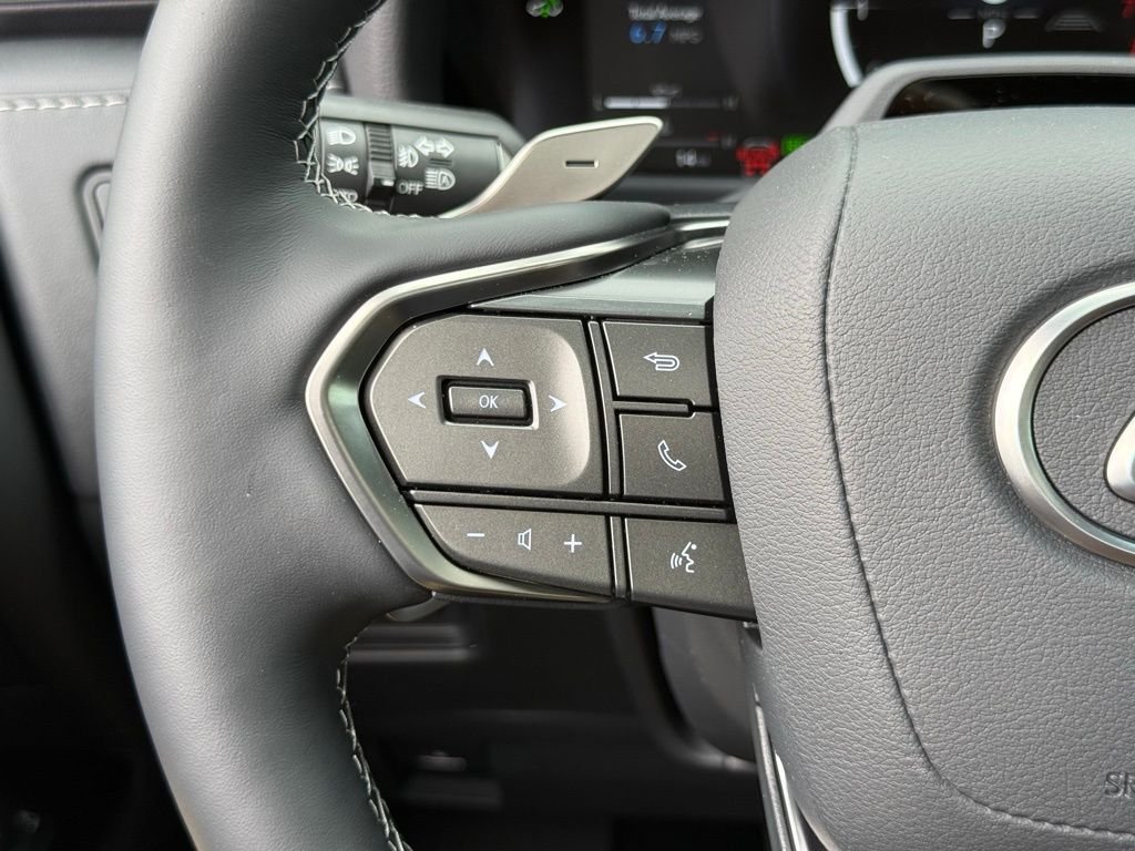 New 2026 Eminent White Pearl Lexus LX 700h OVERTRAIL image 26